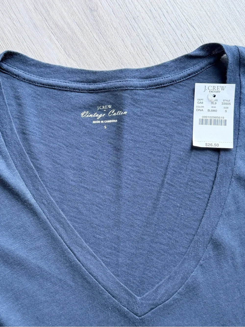 NWT J. Crew Factory Vintage Cotton V-Neck Tee - Navy (S)